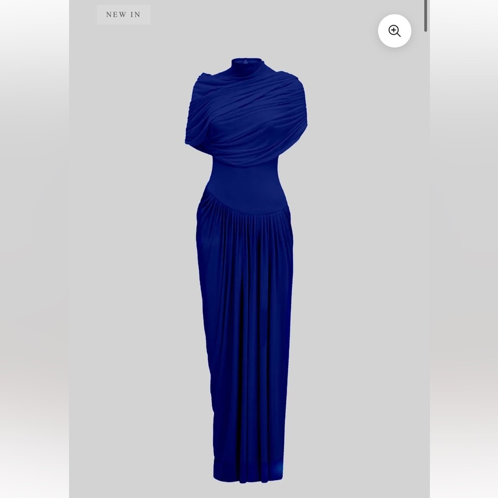 Sierra Darien Elegant Navy Blue Evening Gown